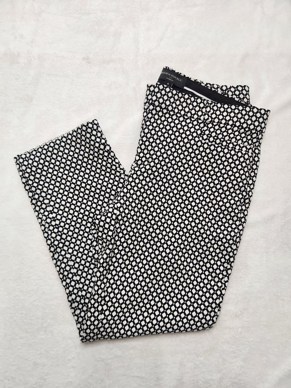 Banana Republic Sloan Geometric Print Crop Pants Black White Size 6